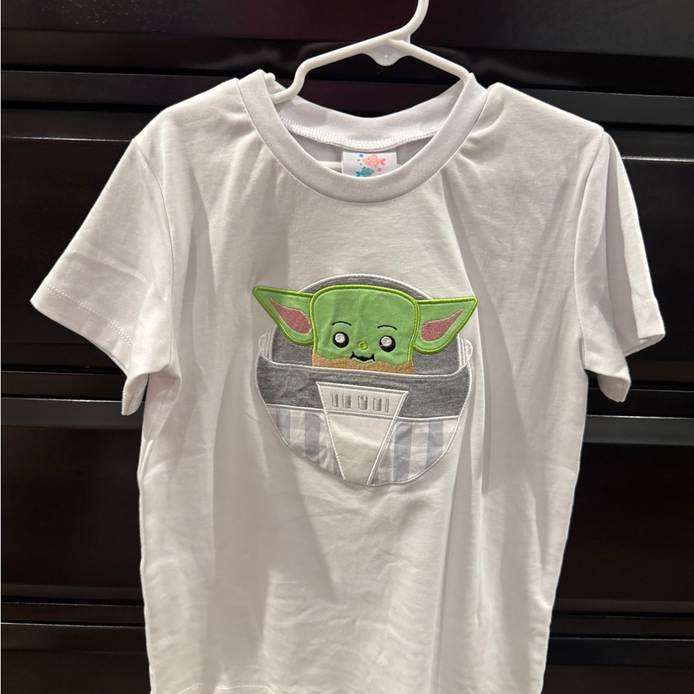 Stitchy Fish Baby Yoda Size 8